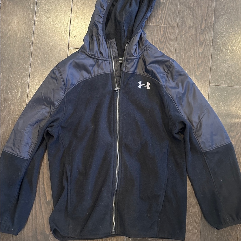 Under Armor boys fleece jacket - size YM